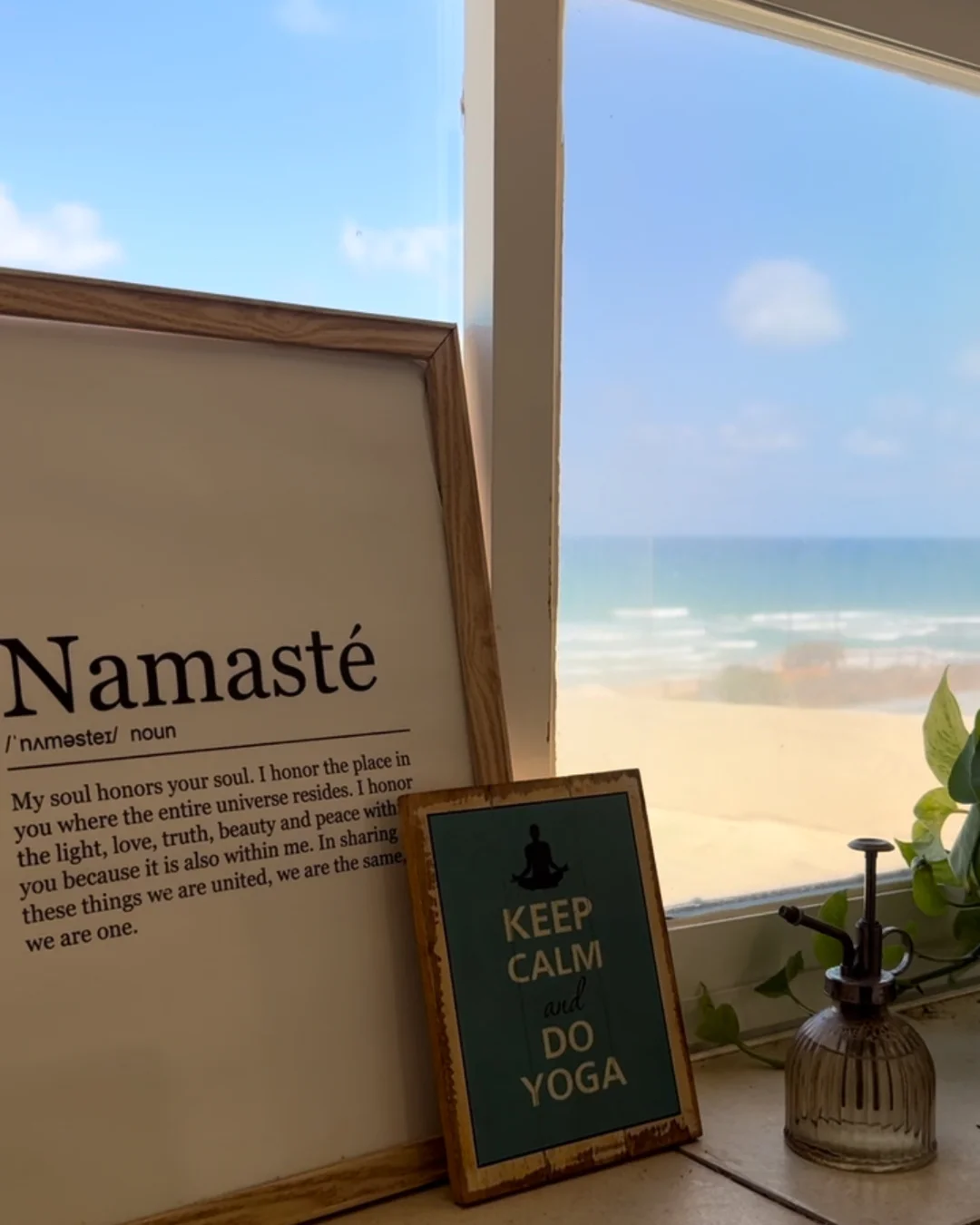 סנטאי - סטודיו ליוגה בהרצליה פיתוח בבעלות שלי ברדה, מורה לאשטנגה יוגה